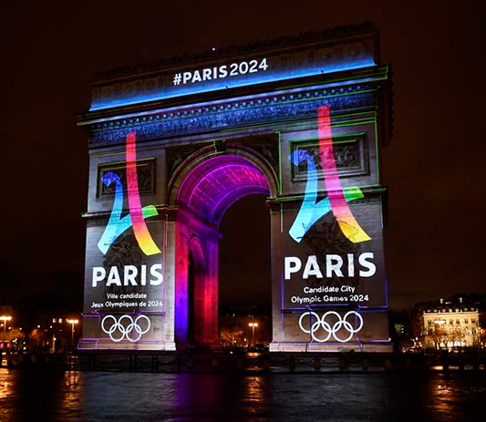 Juegos Olímpicos: París recibe la llama olímpica en Atenas