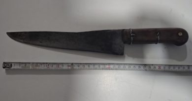 Un hombre atacó a otro con una cuchilla y lo hirió en varias partes del cuerpo