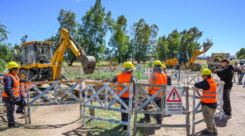 El intendente anunció el inicio de la obra de agua potable en Tierras Argentinas