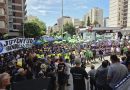 Denuncia que le arrojaron agua con lavandina desde un balcón durante la marcha contra la reforma laboral