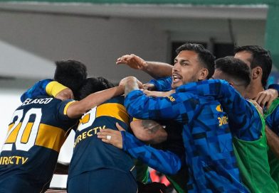 Boca goleó y es puntero en su zona