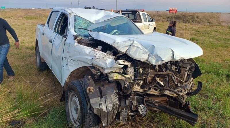 Chocaron un transporte de una firma bahiense y una camioneta en la ruta 33