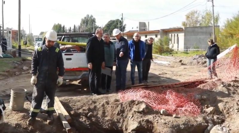 Avanzan las obras hidráulicas en calle Agustín Álvarez