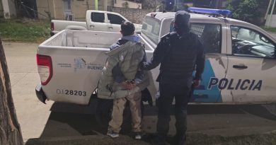 Demoran a un joven que circulaba en una moto con pedido de secuestro: también tenía cocaína
