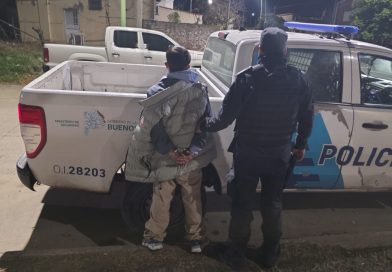Demoran a un joven que circulaba en una moto con pedido de secuestro: también tenía cocaína