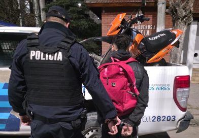 Detuvieron a un joven tras evadir un control y protagonizar una persecución