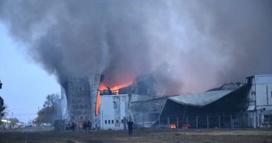Voraz incendio en reconocido supermercado de Cipolletti