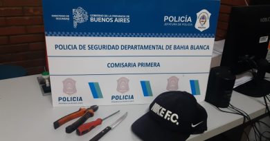 Detuvieron a un hombre cuando intentaba robar una motocicleta en el centro
