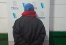 Aprehendieron a un hombre que asaltó una heladería con un caño de bronce