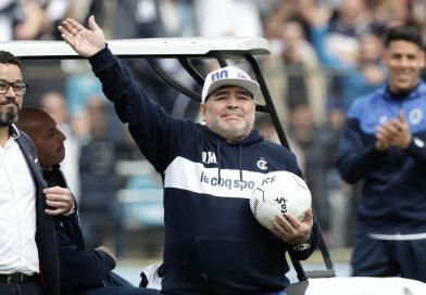 Otro custodio de Maradona declarará en el juicio por su muerte