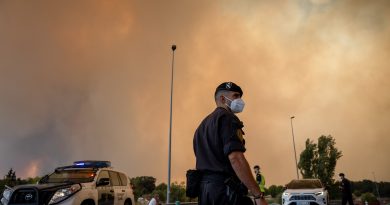 Los incendios alcanzan cifras inéditas en Francia: 200.000 evacuados en el suroeste