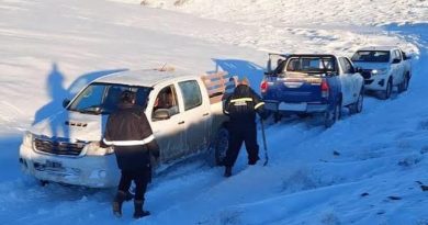 Rescatan a una pareja atrapada durante más de 24 horas a -22°C en Santa Cruz