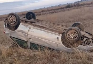 Volcó en la ruta 35, abandonó el auto y la Policía lo encontró sano en su casa