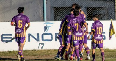 Se juegan las finales de los playoffs en el fútbol mayor de la Liga del Sur