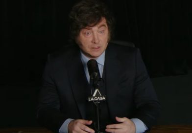 Milei reiteró insultos contra Lula y dijo que espera que “Brasil también se pinte de azul”