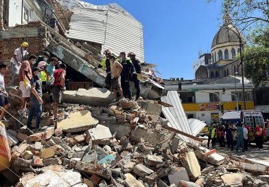 Músicos colombianos se solidarizan con víctimas del terremoto que ya deja un centenar de muertos