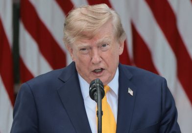 Trump advirtió que Washington elevará la intensidad de sus ataques contra Irán