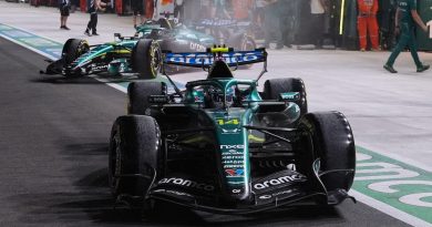 Verstappen saldrá primero en la carrera corta de Singapur