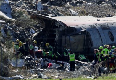 Al menos 64 fallecidos en el accidente de tren en España, según autoridades locales
